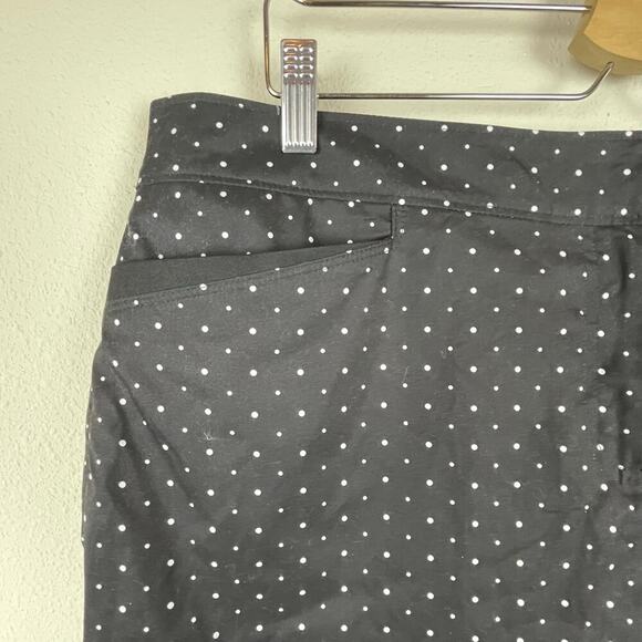 Izod Golf Women's Black and White Polka Dot Skort with Pockets – Size 16 - Picture 9 of 9